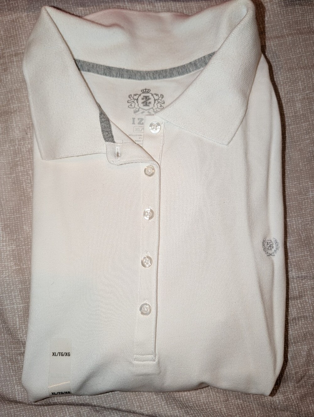Izod Women's Short Sleeve Cotton Polo in White XL - Picture 3 of 5